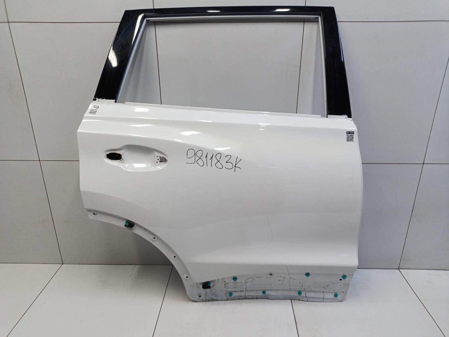 Дверь задняя правая