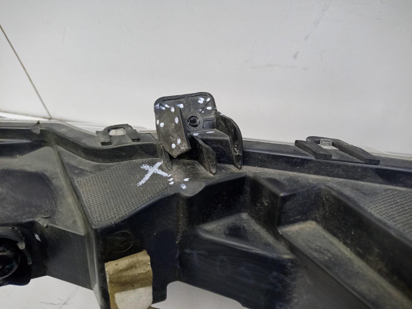 Фара противотуманная правая