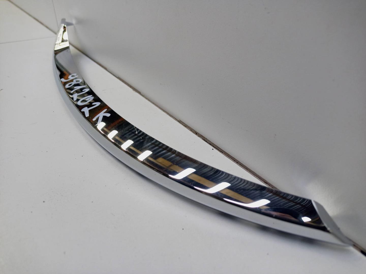 Накладка заднего бампера правая