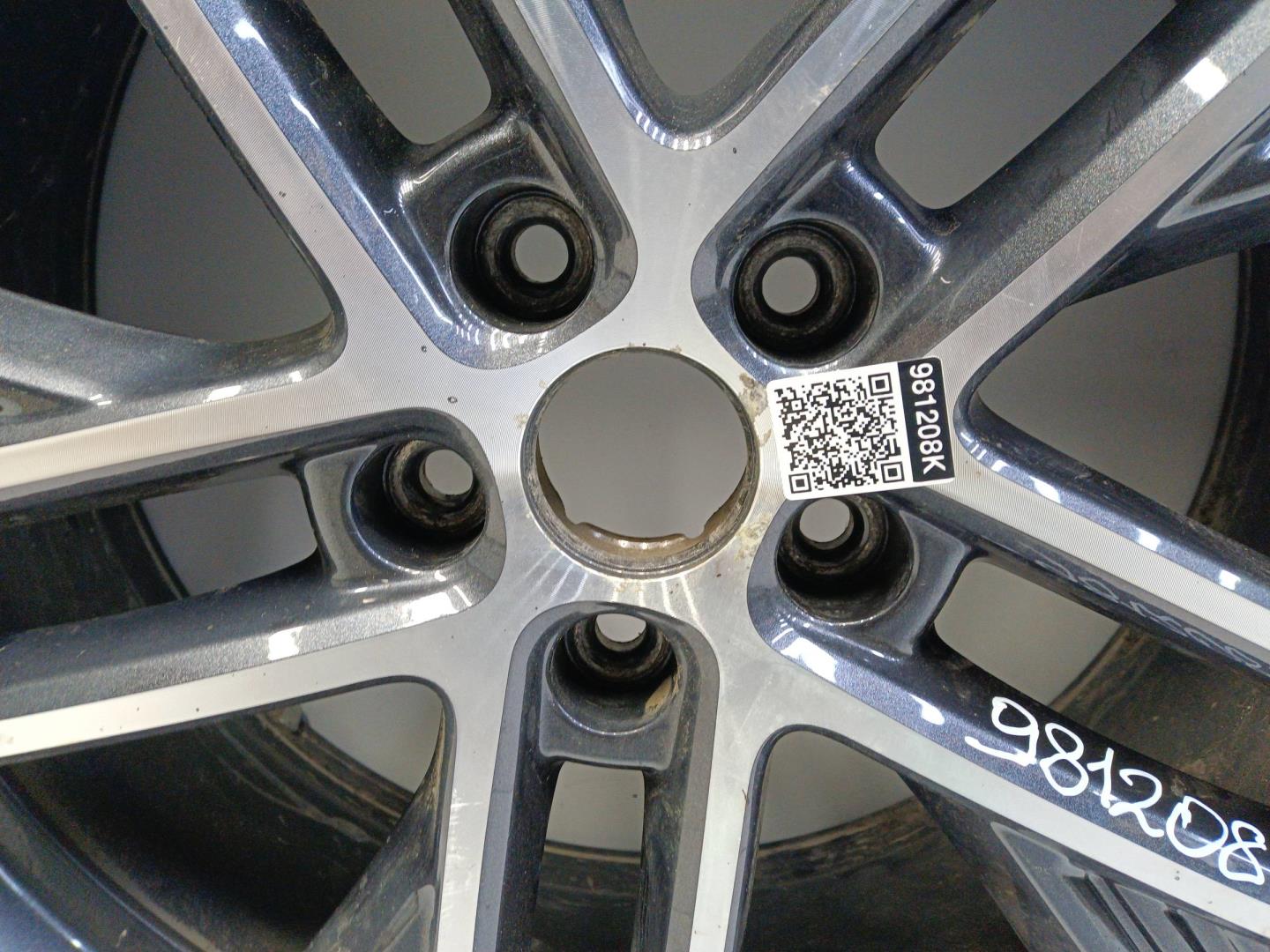 Диск колесный литой легкий сплав