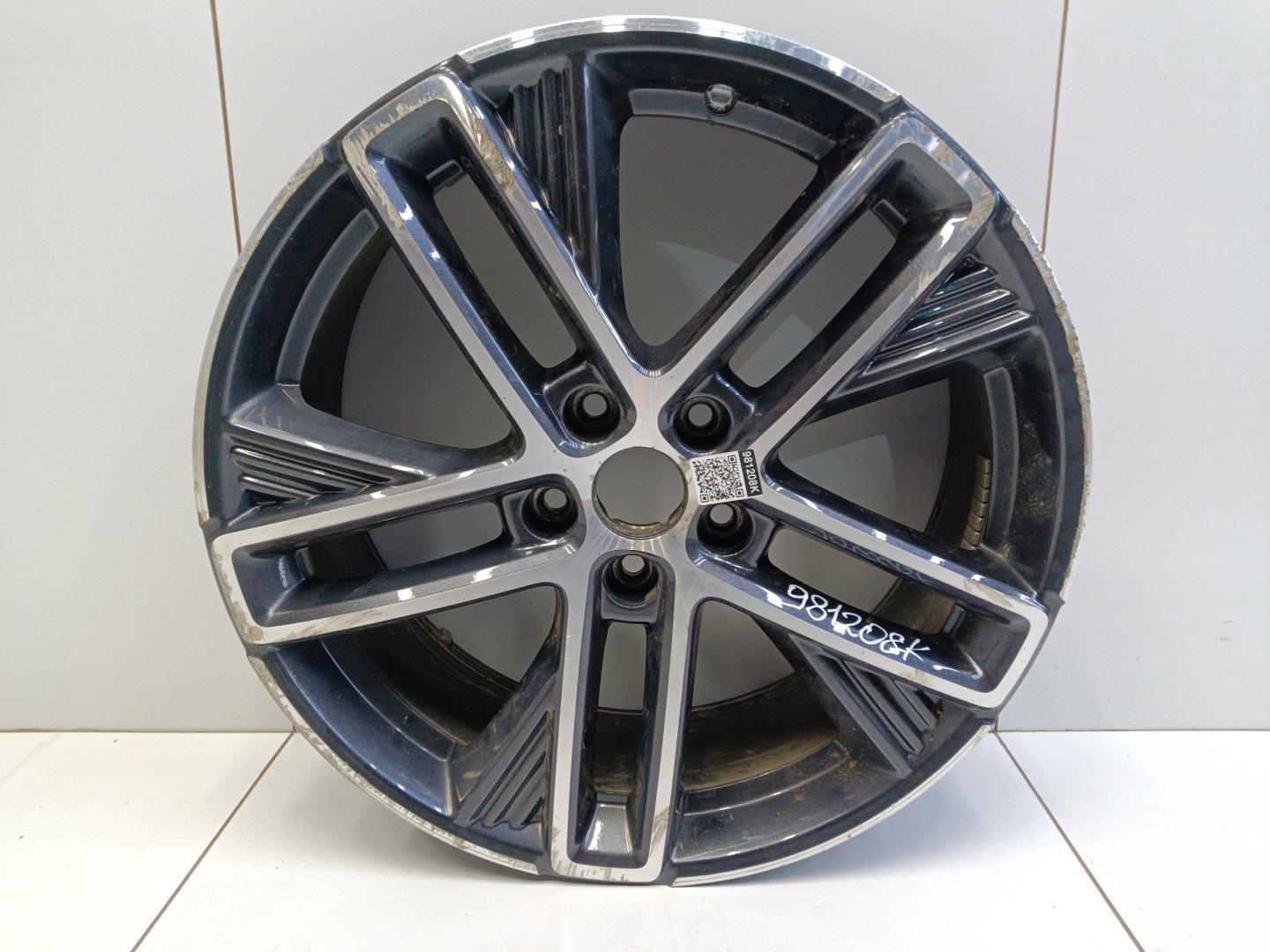 Диск колесный литой легкий сплав