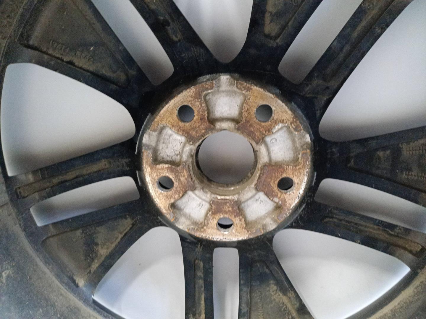 Диск колесный литой легкий сплав