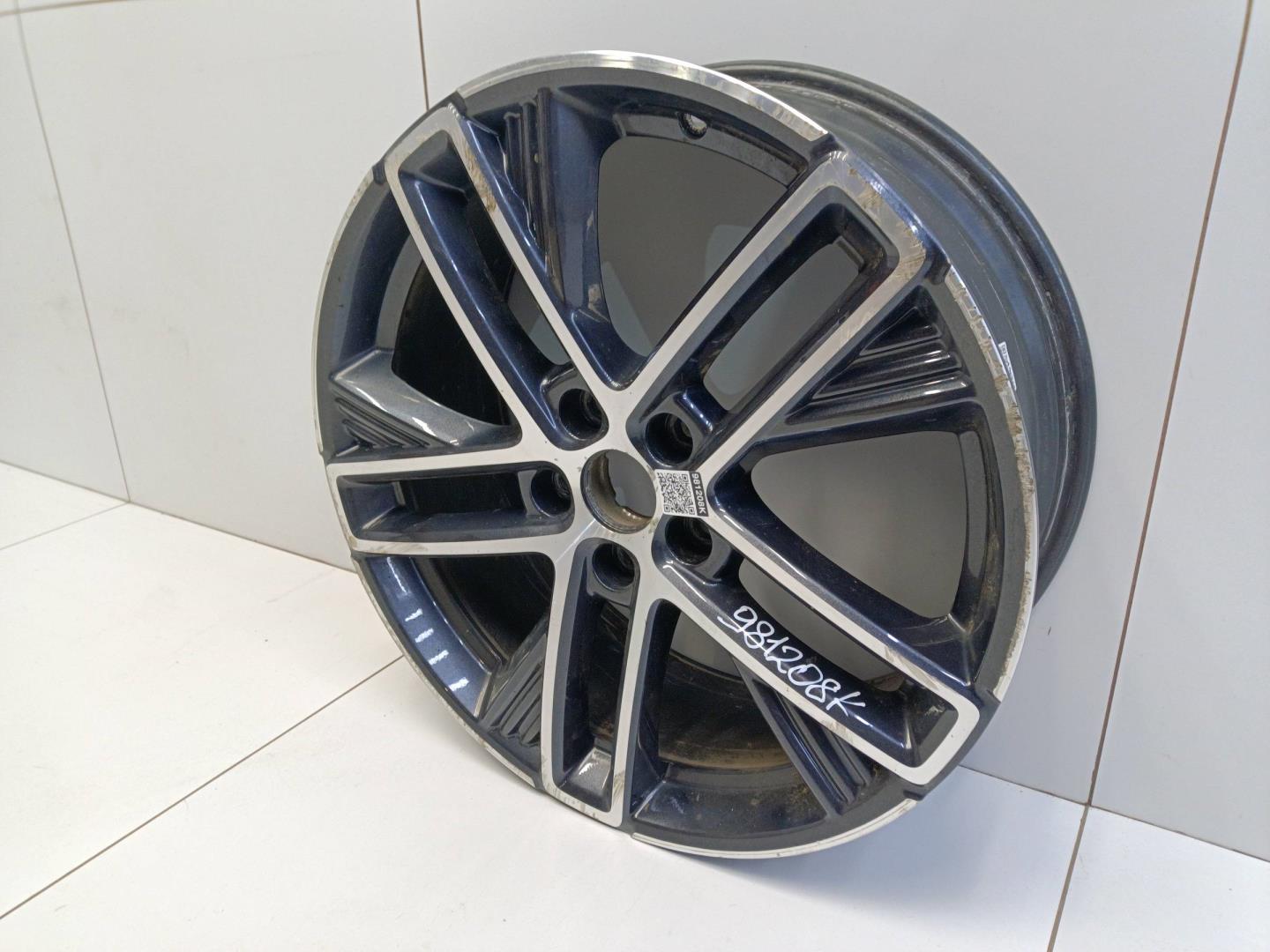 Диск колесный литой легкий сплав