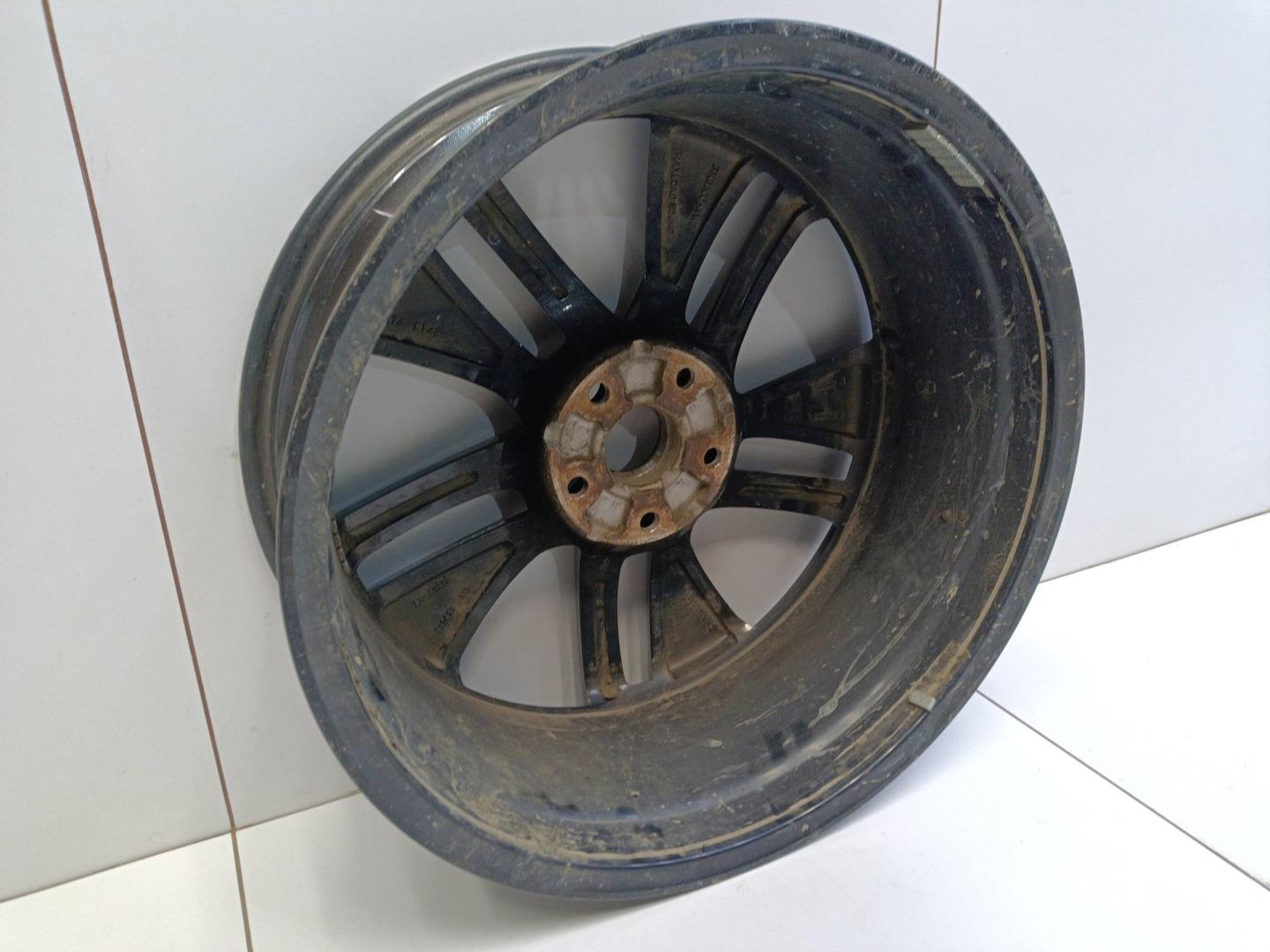 Диск колесный литой легкий сплав