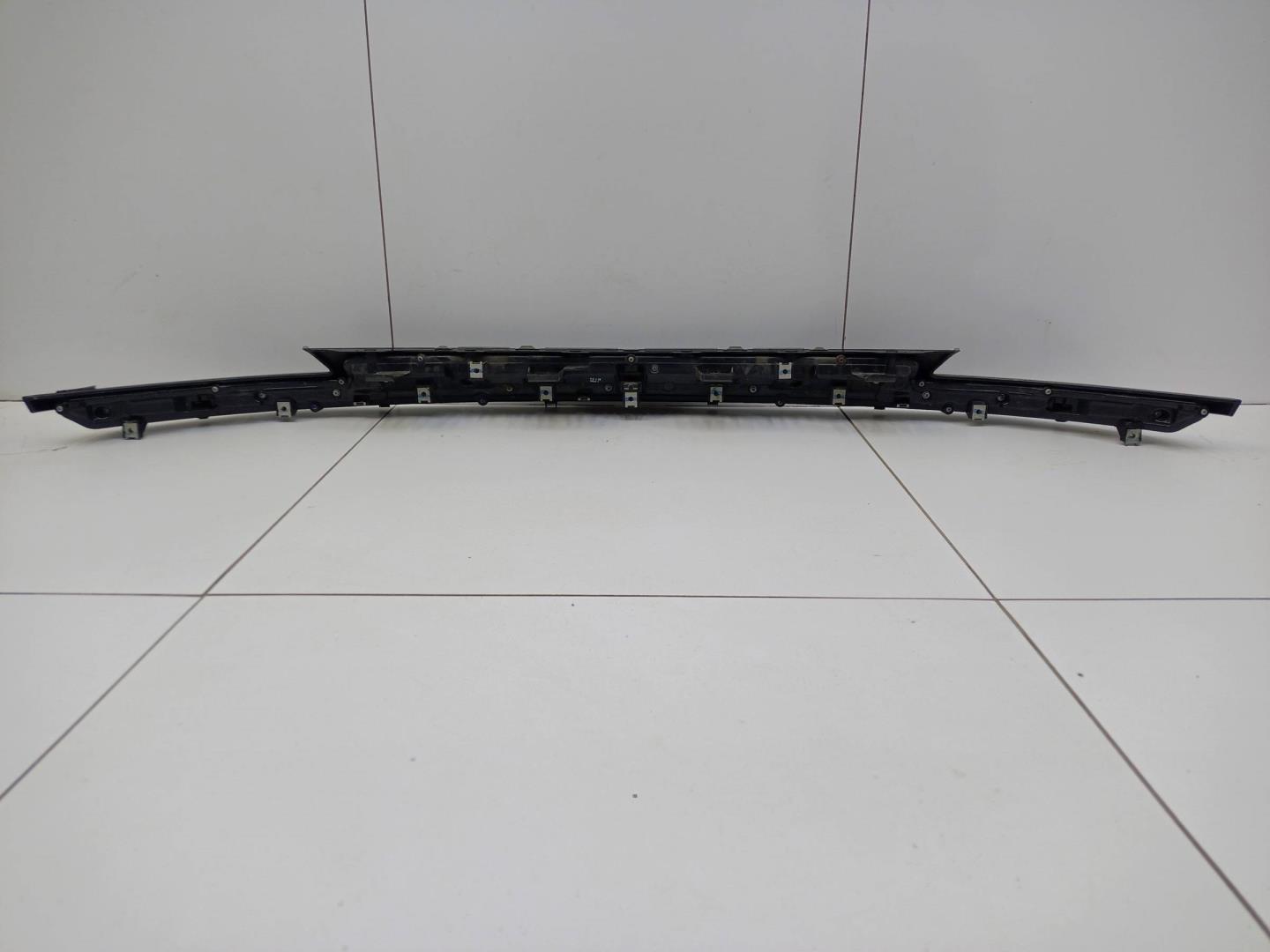 Накладка на решетку радиатора