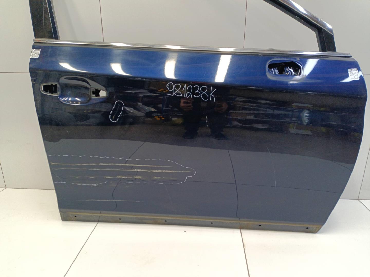 Дверь передняя правая