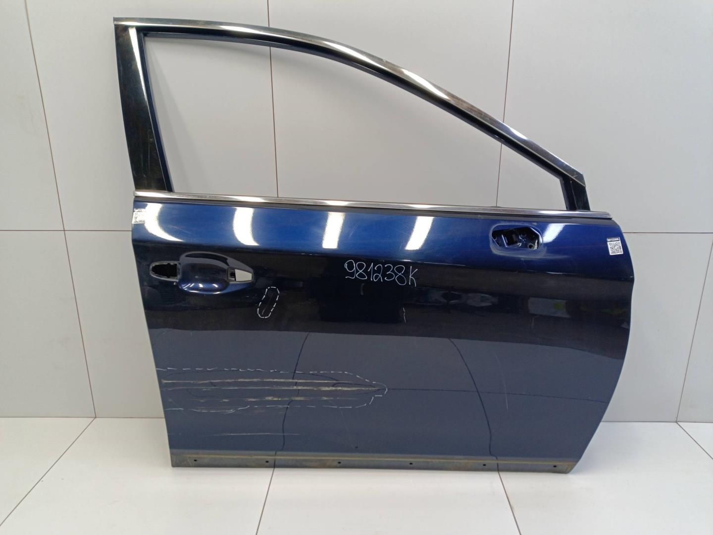 Дверь передняя правая