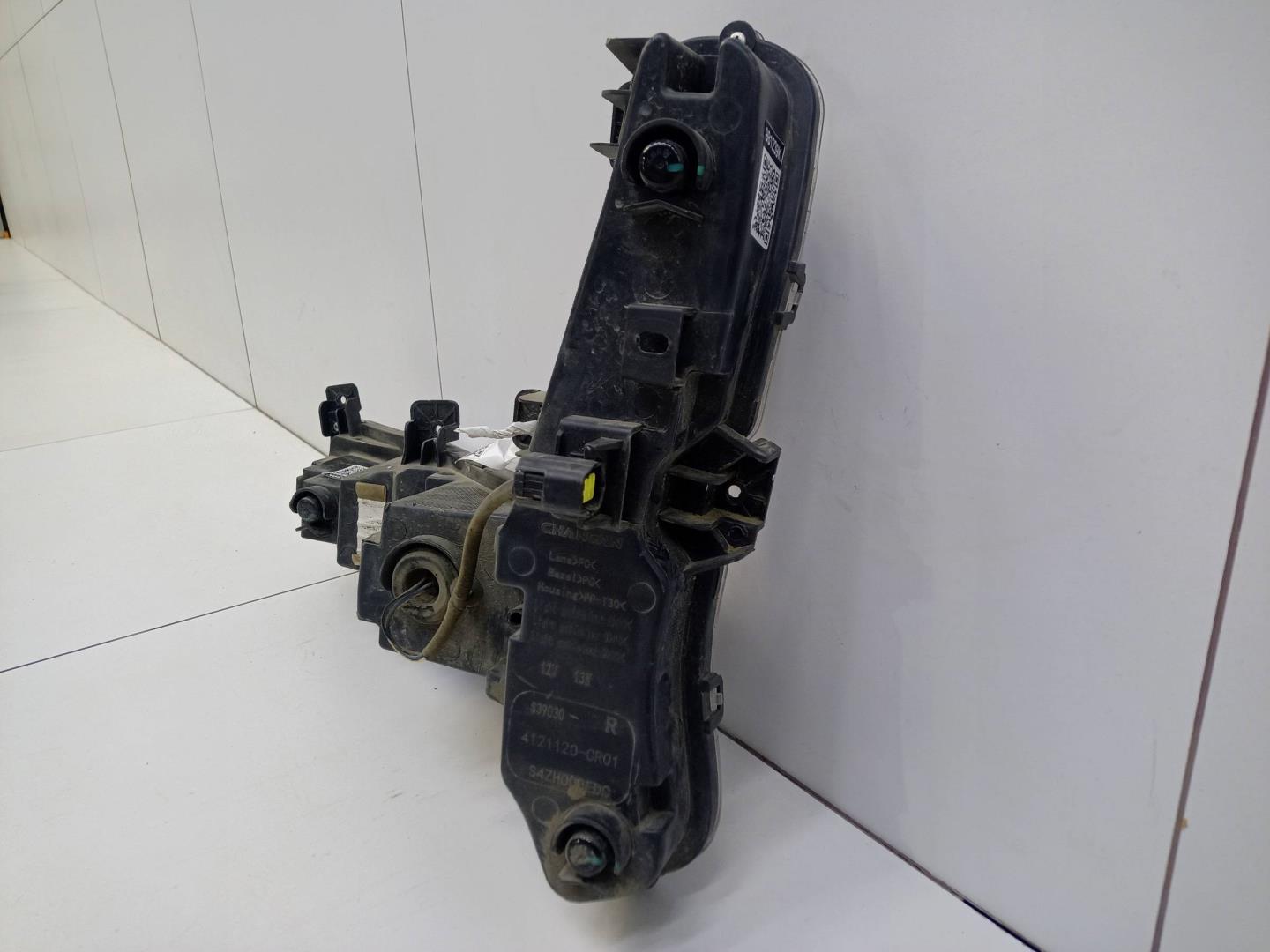 Фара противотуманная правая