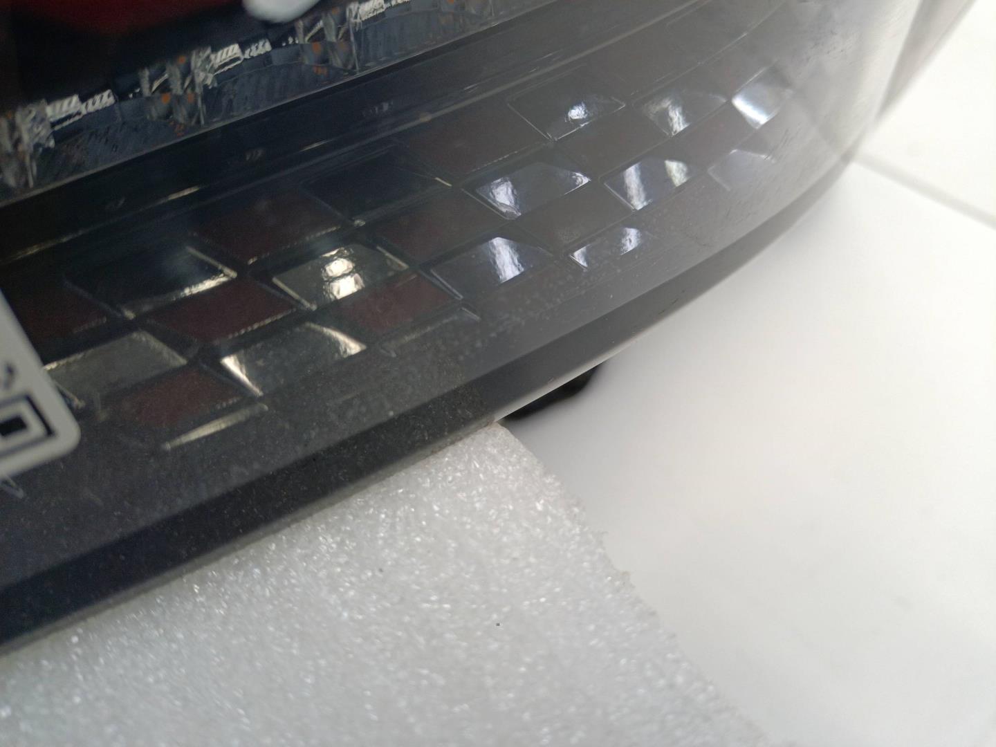 Фонарь задний наружный правый