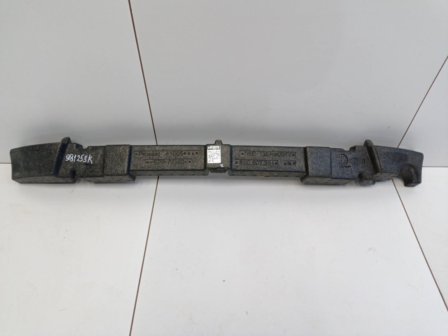 Наполнитель переднего бампера