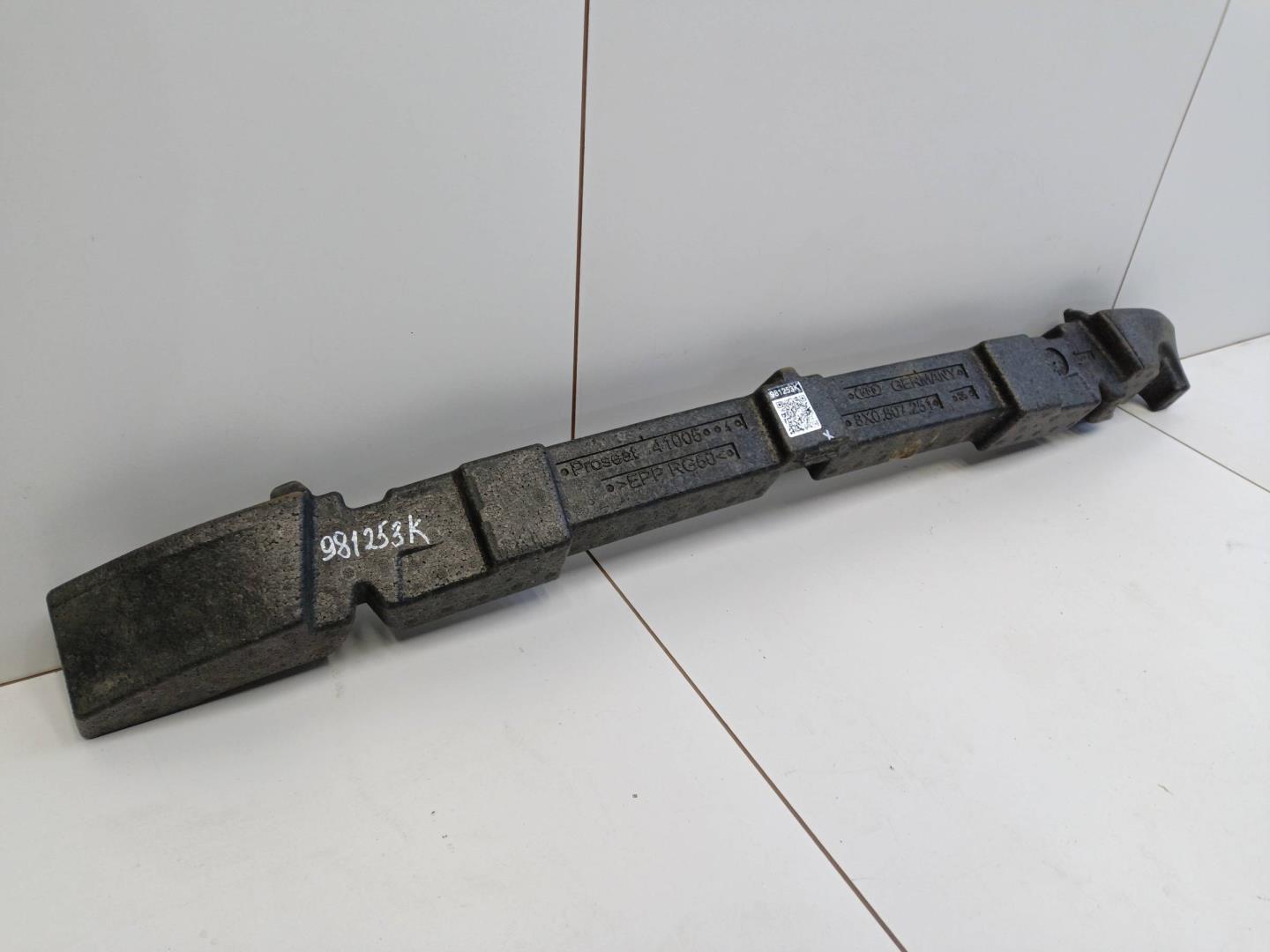 Наполнитель переднего бампера