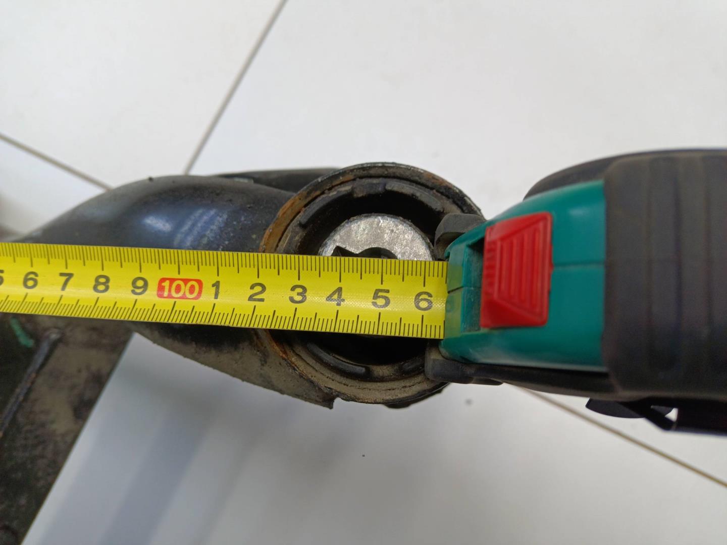 Балка задняя