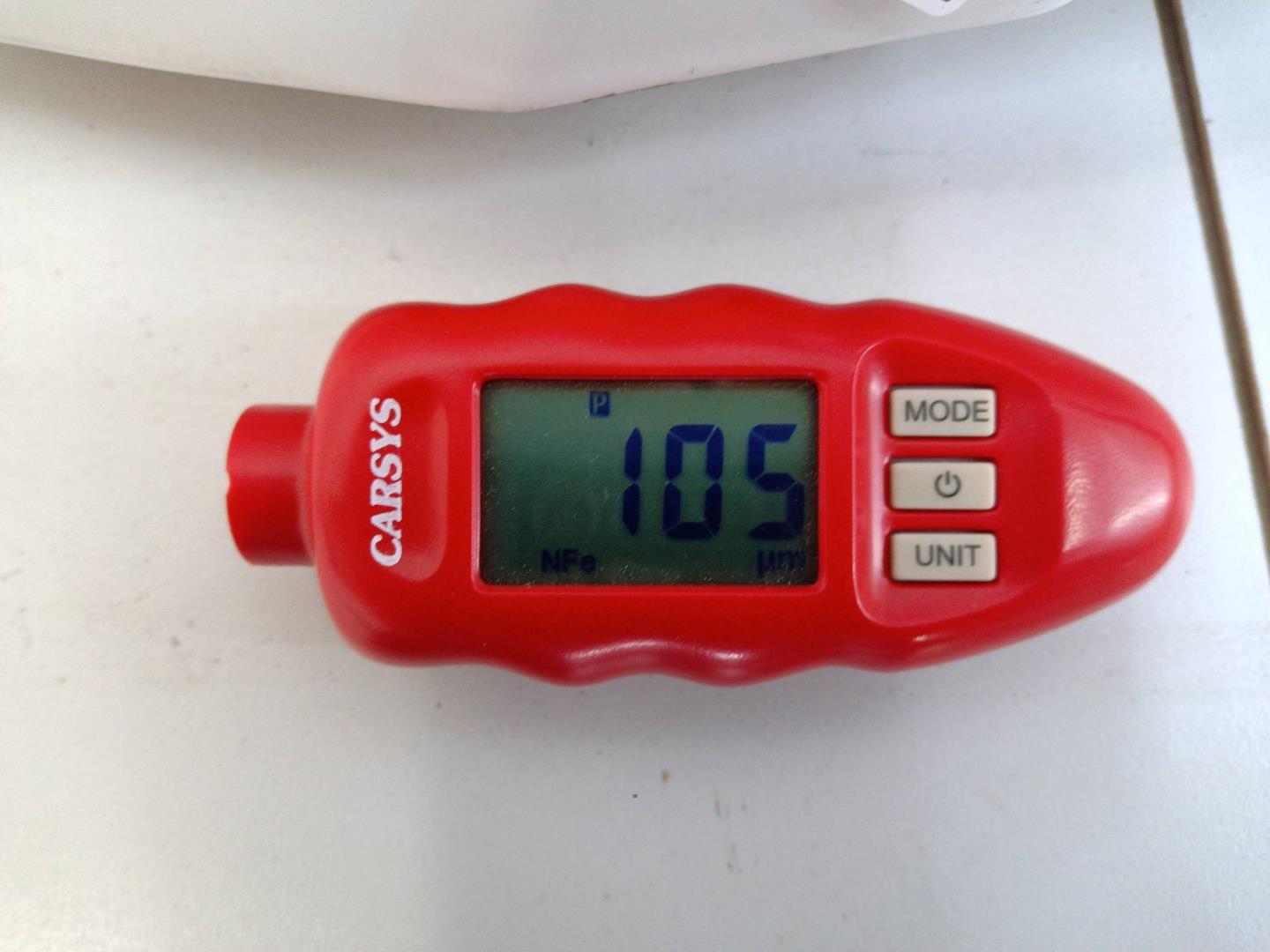 Крыло переднее левое