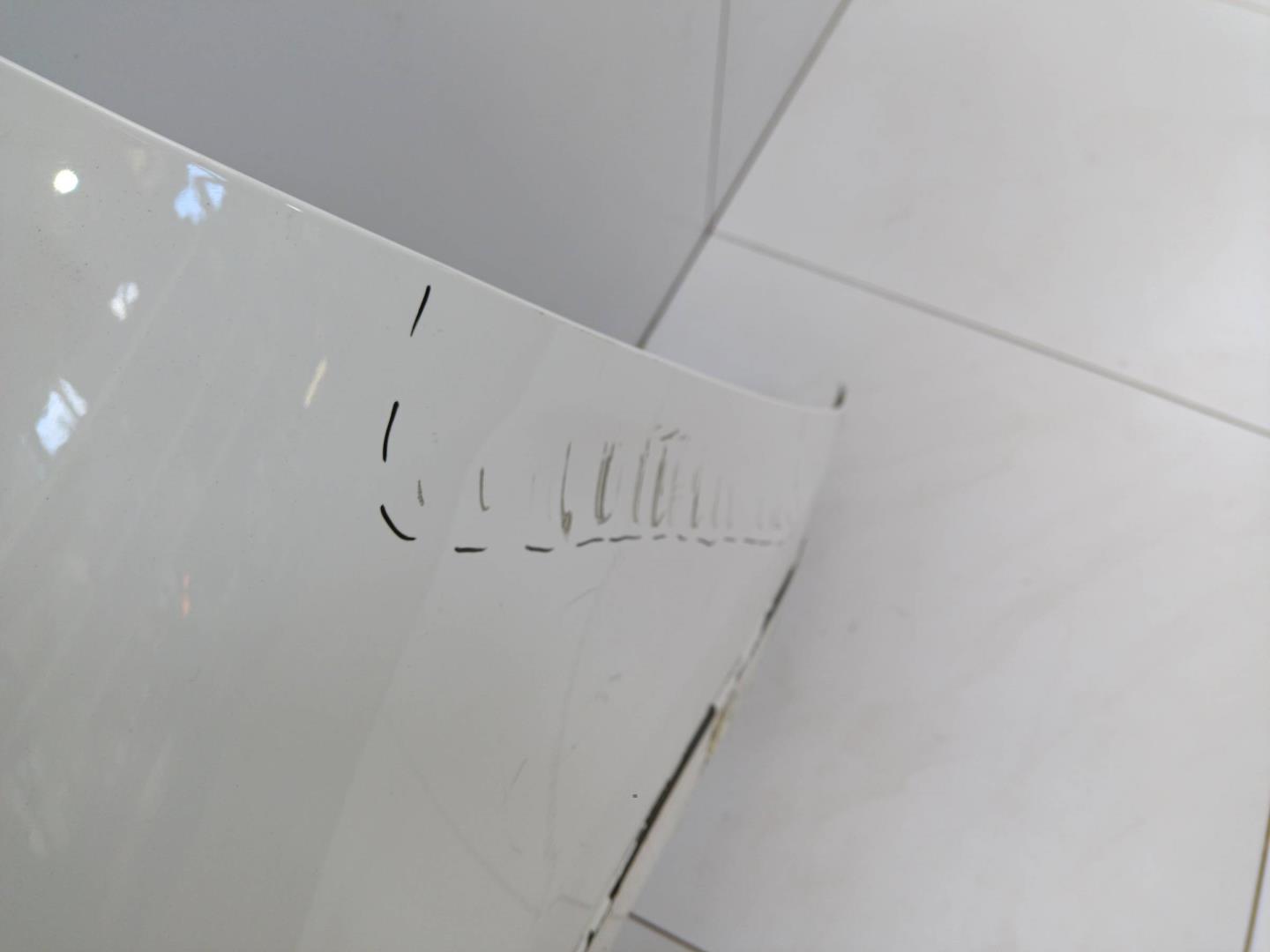 Крыло переднее левое