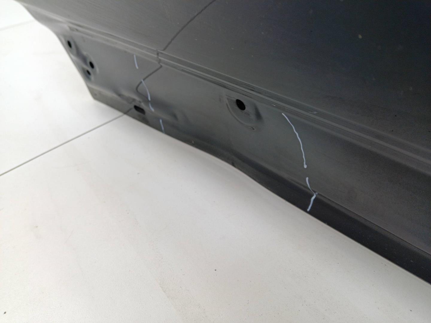 Дверь передняя правая