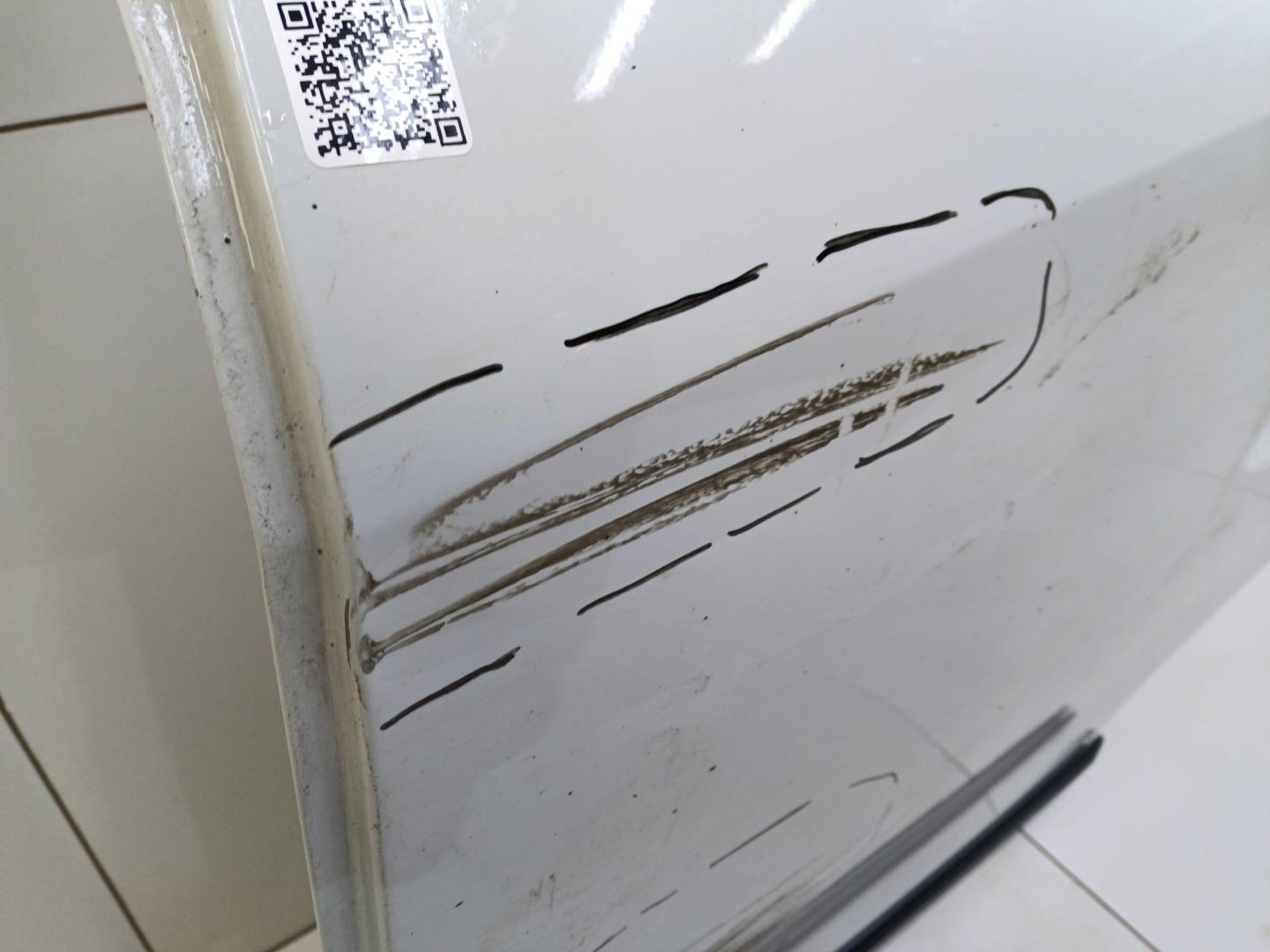 Дверь задняя левая