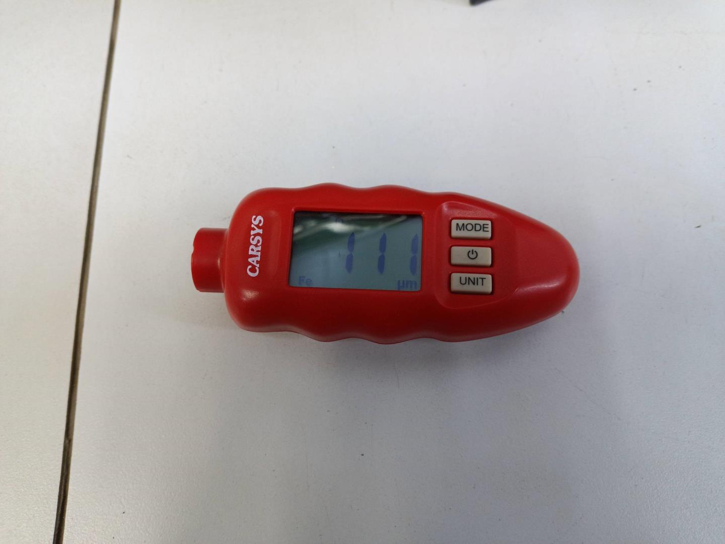 Крыло переднее правое