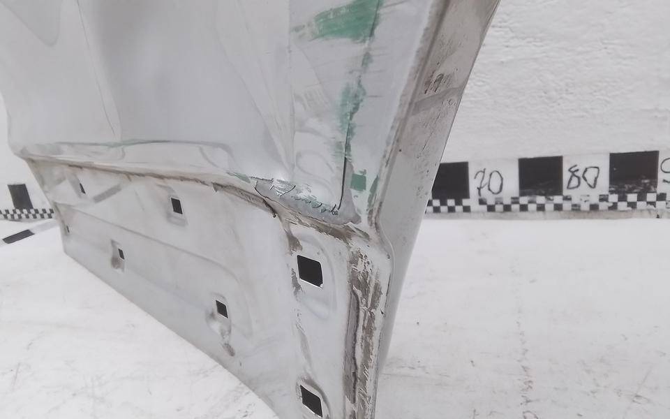 Дверь задняя левая