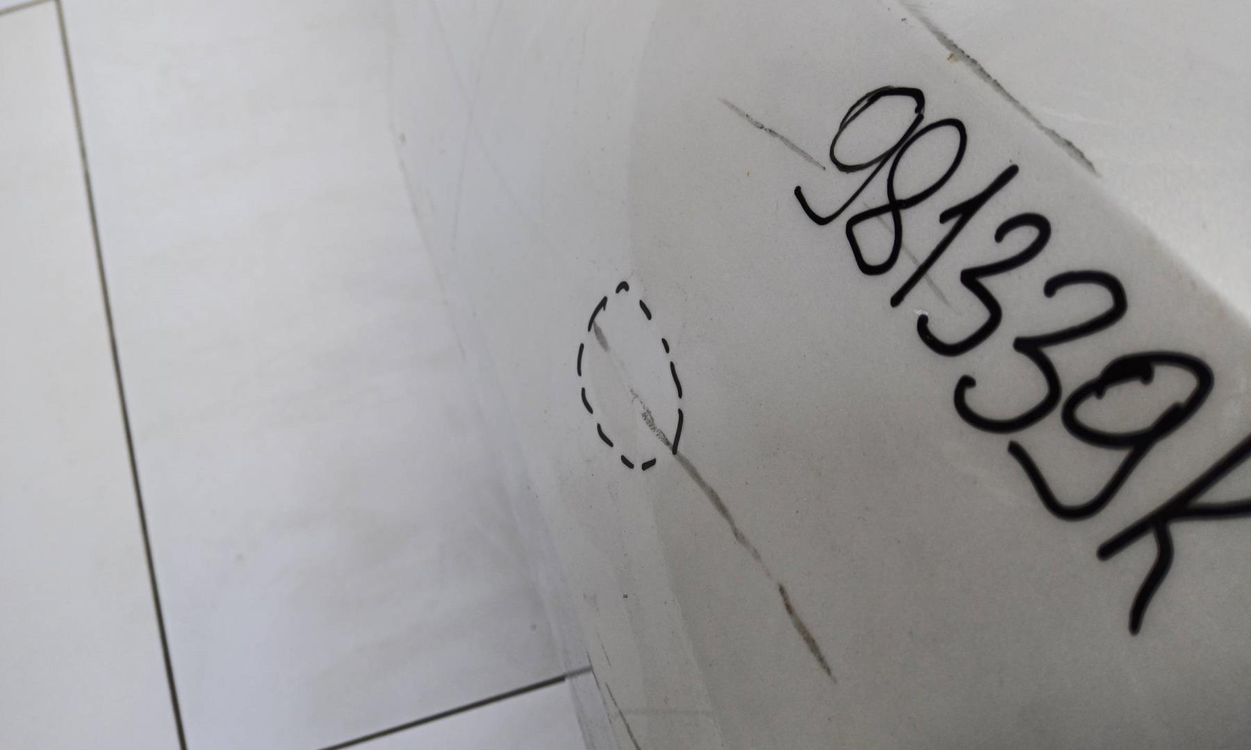 Крыло переднее левое