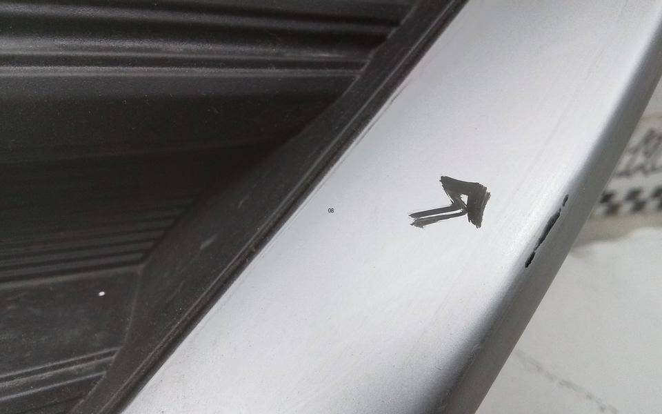 Решетка радиатора