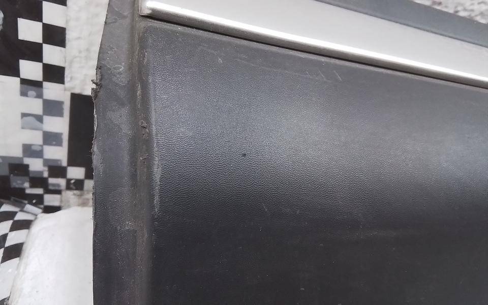 Накладка двери задней левой