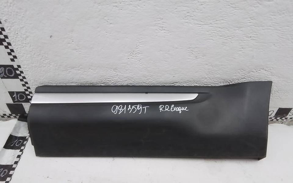 Накладка двери задней левой