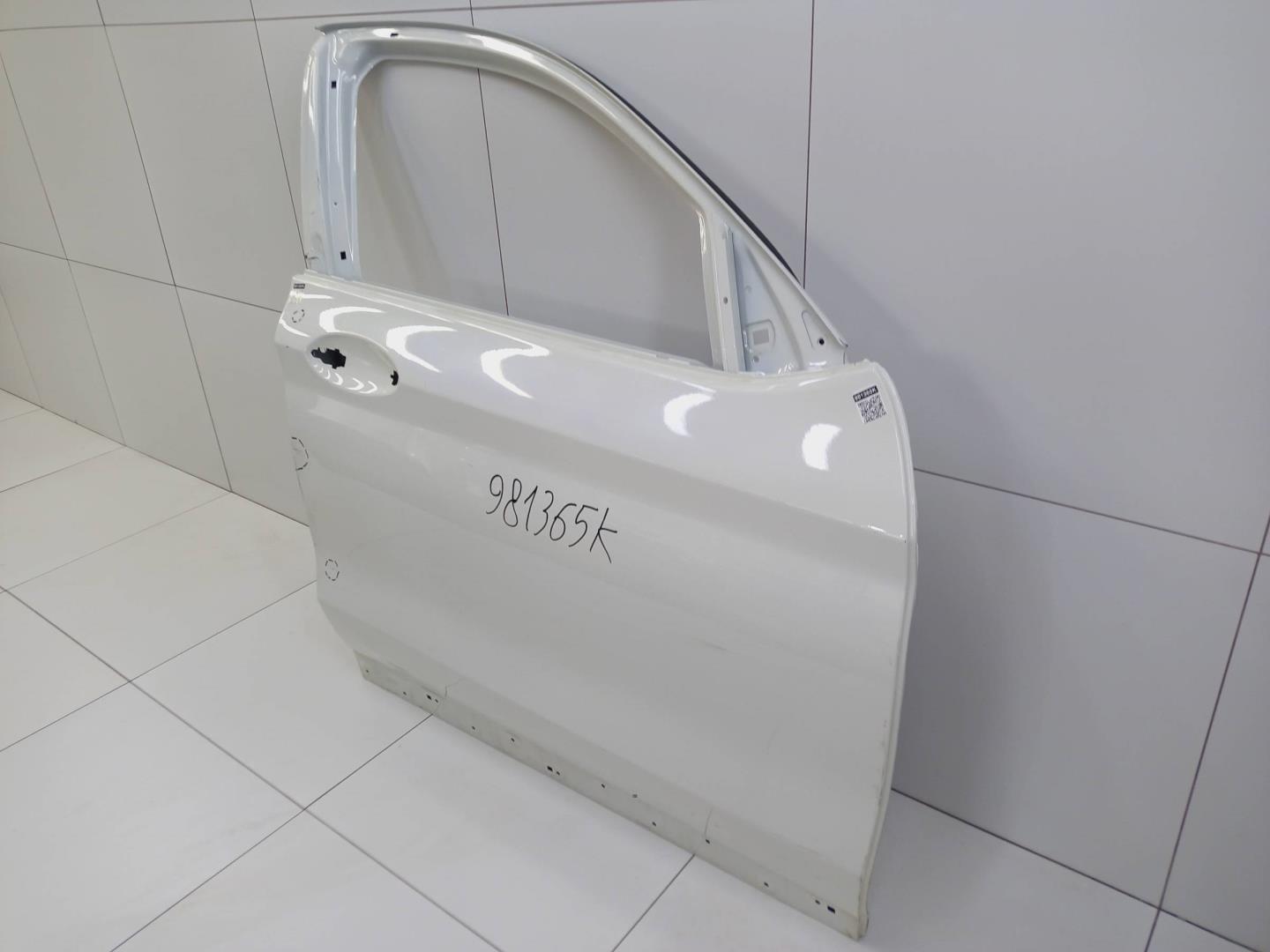 Дверь передняя правая