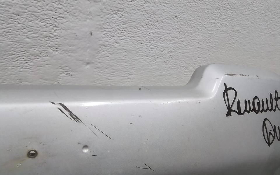 Накладка переднего бампера