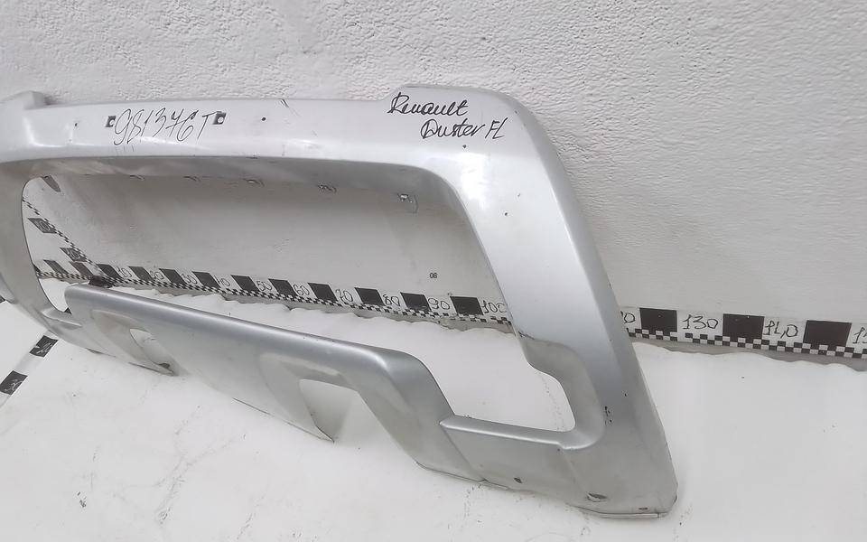 Накладка переднего бампера