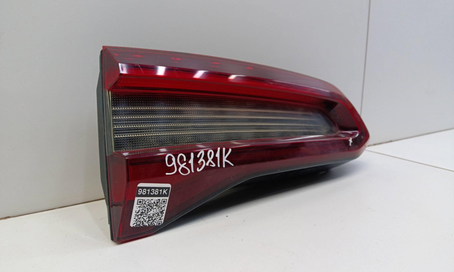 Фонарь задний внутренний левый