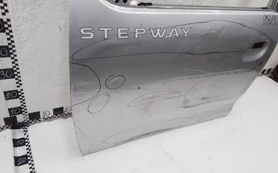 Дверь передняя левая