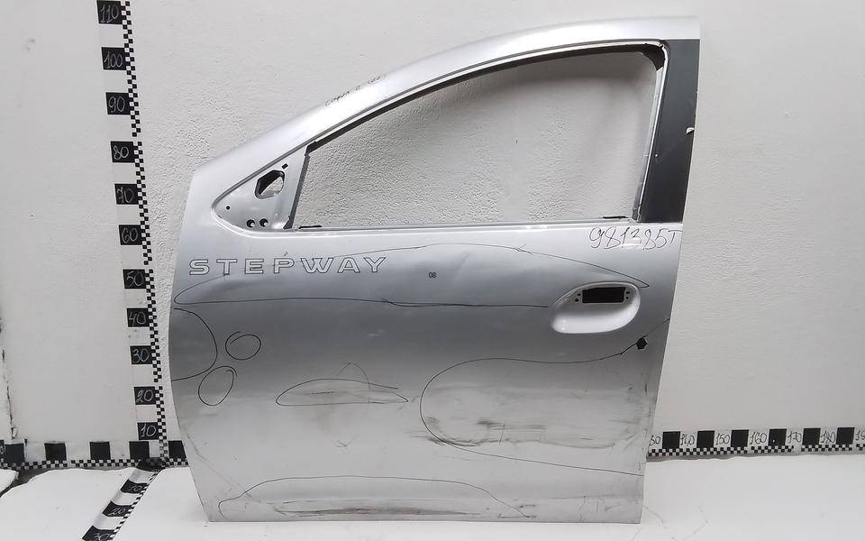 Дверь передняя левая