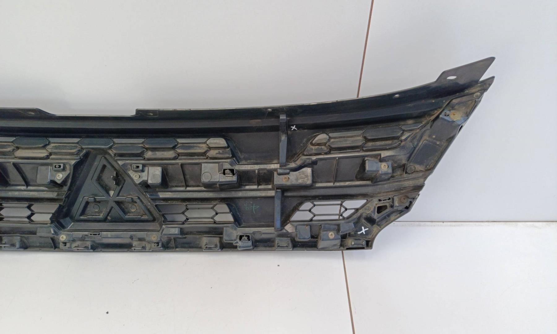 Решетка радиатора