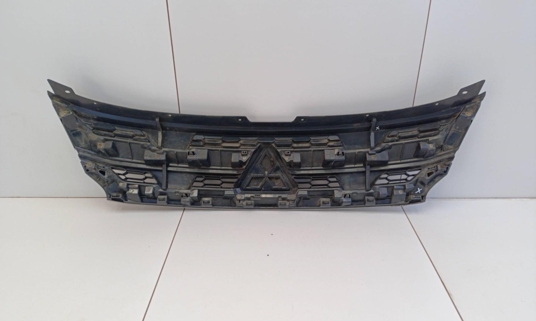 Решетка радиатора