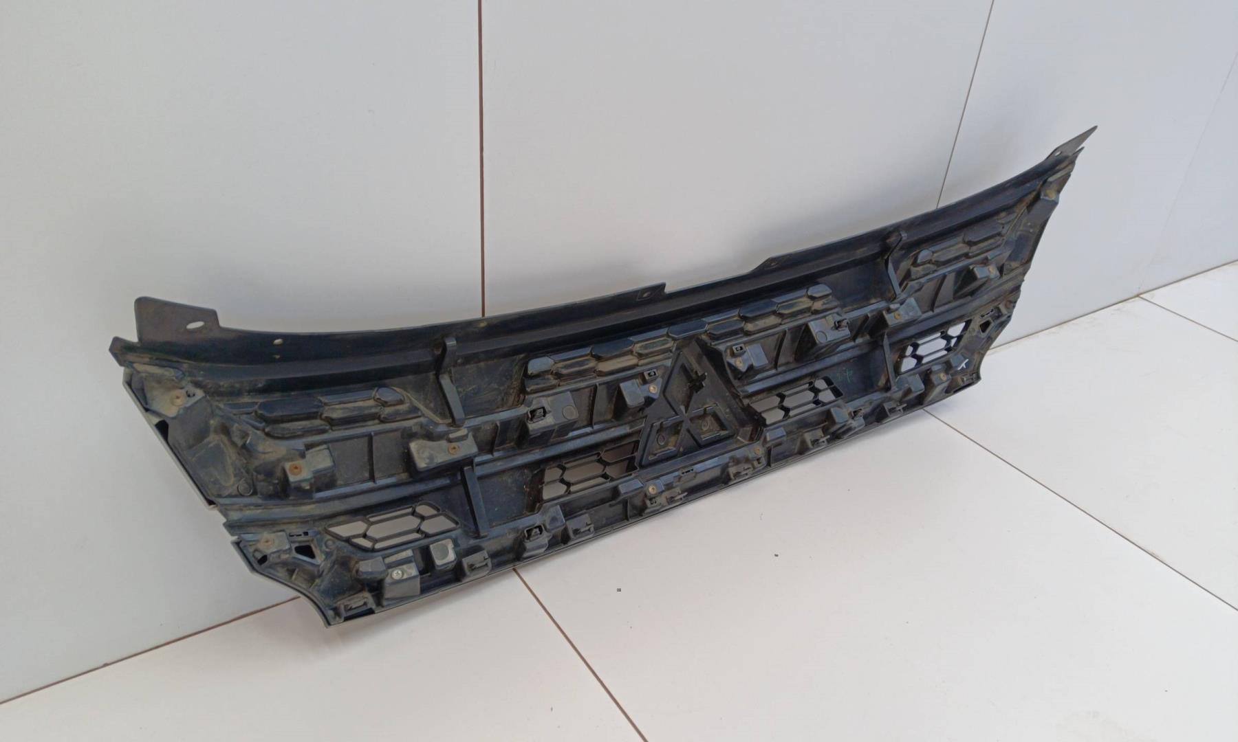 Решетка радиатора