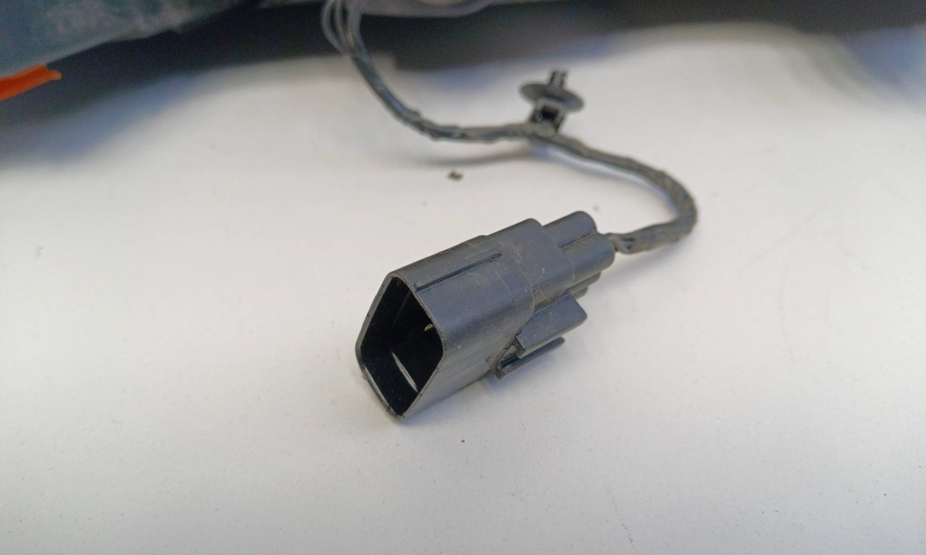 Фара дневного света левая (ходовые огни)