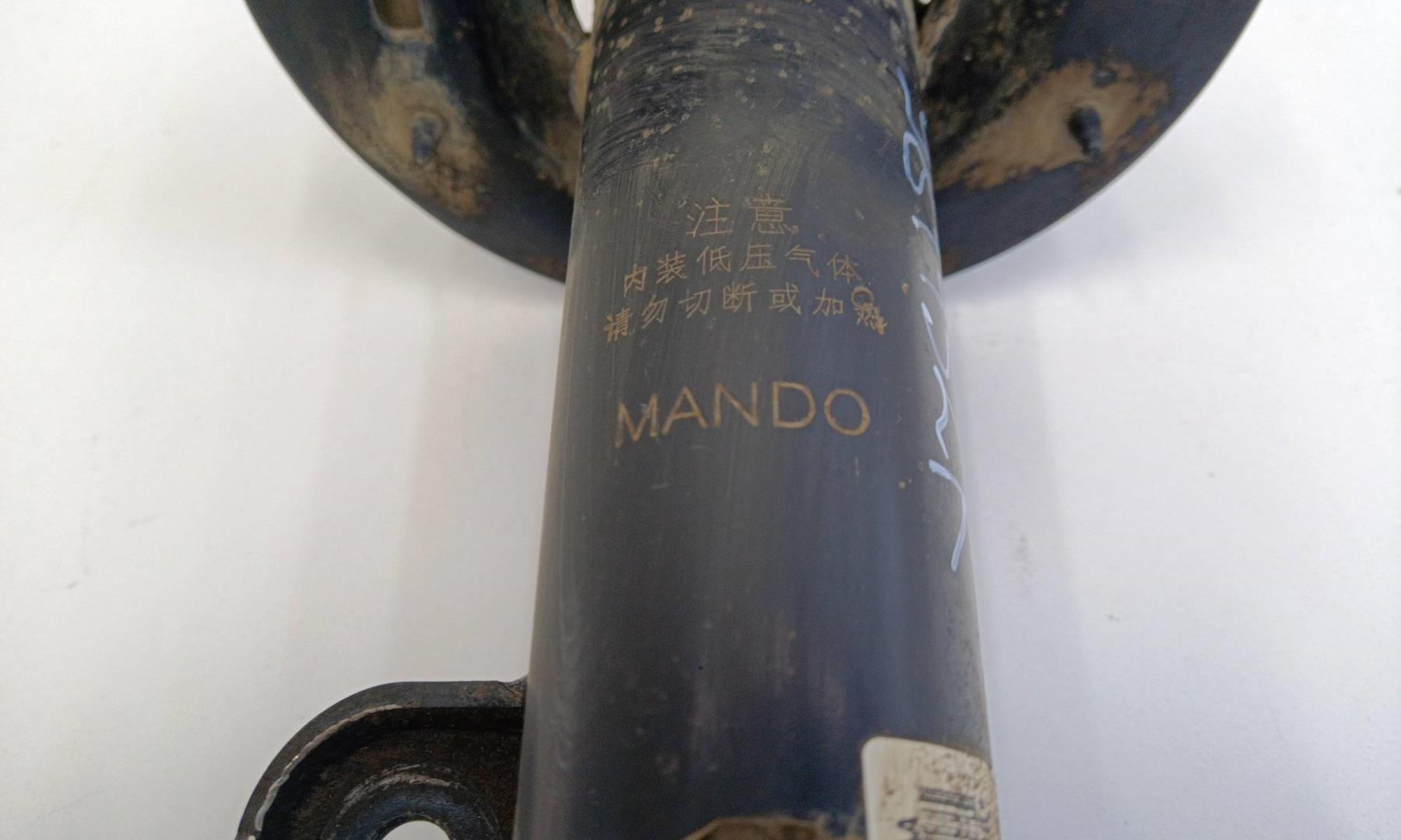 Амортизатор передний правый