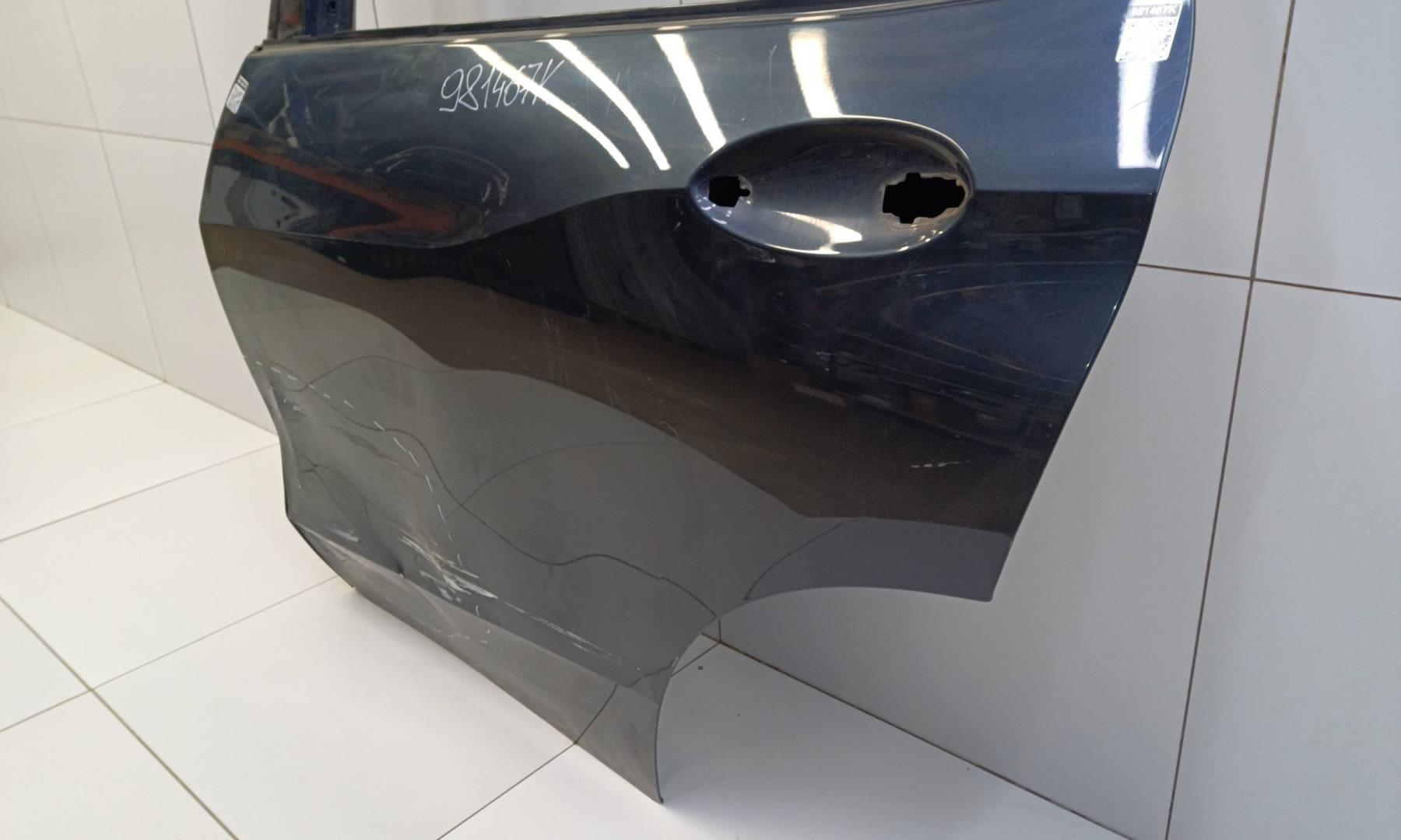 Дверь задняя левая