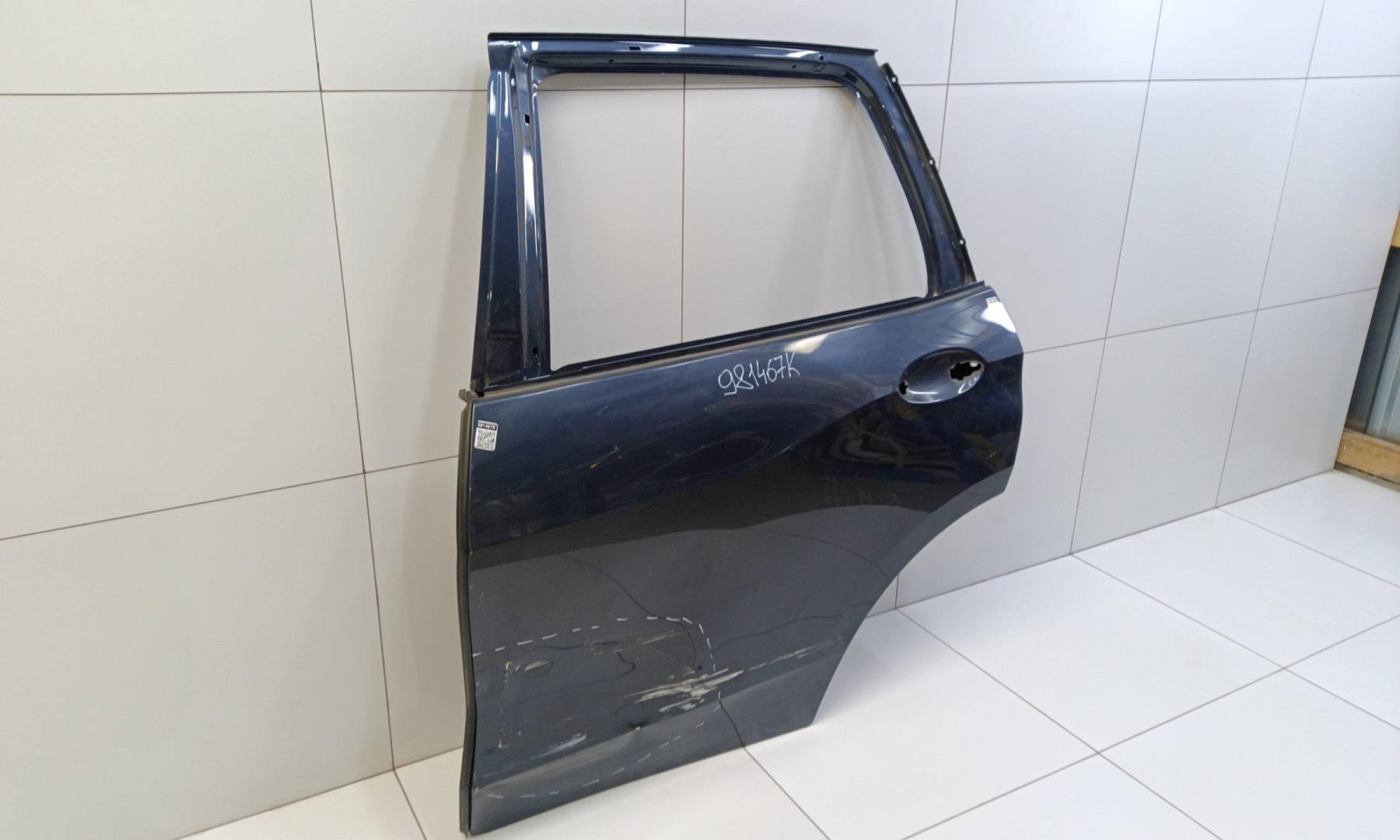 Дверь задняя левая
