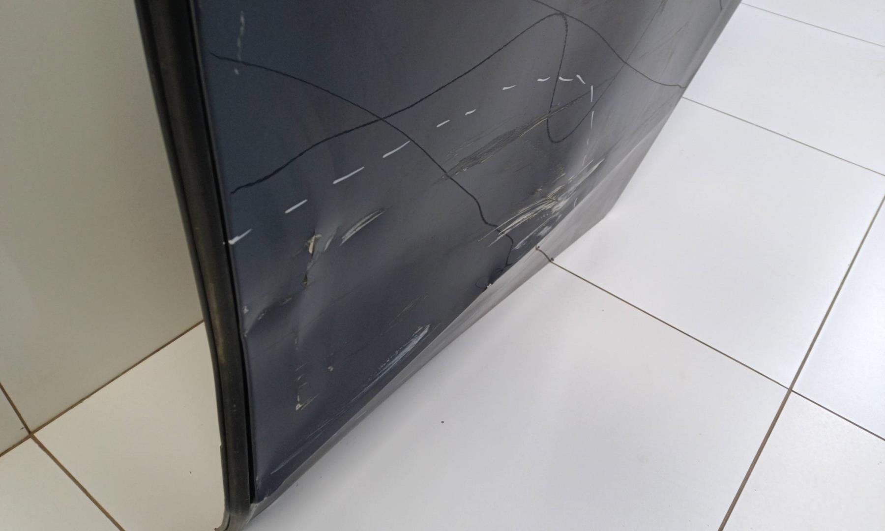 Дверь задняя левая