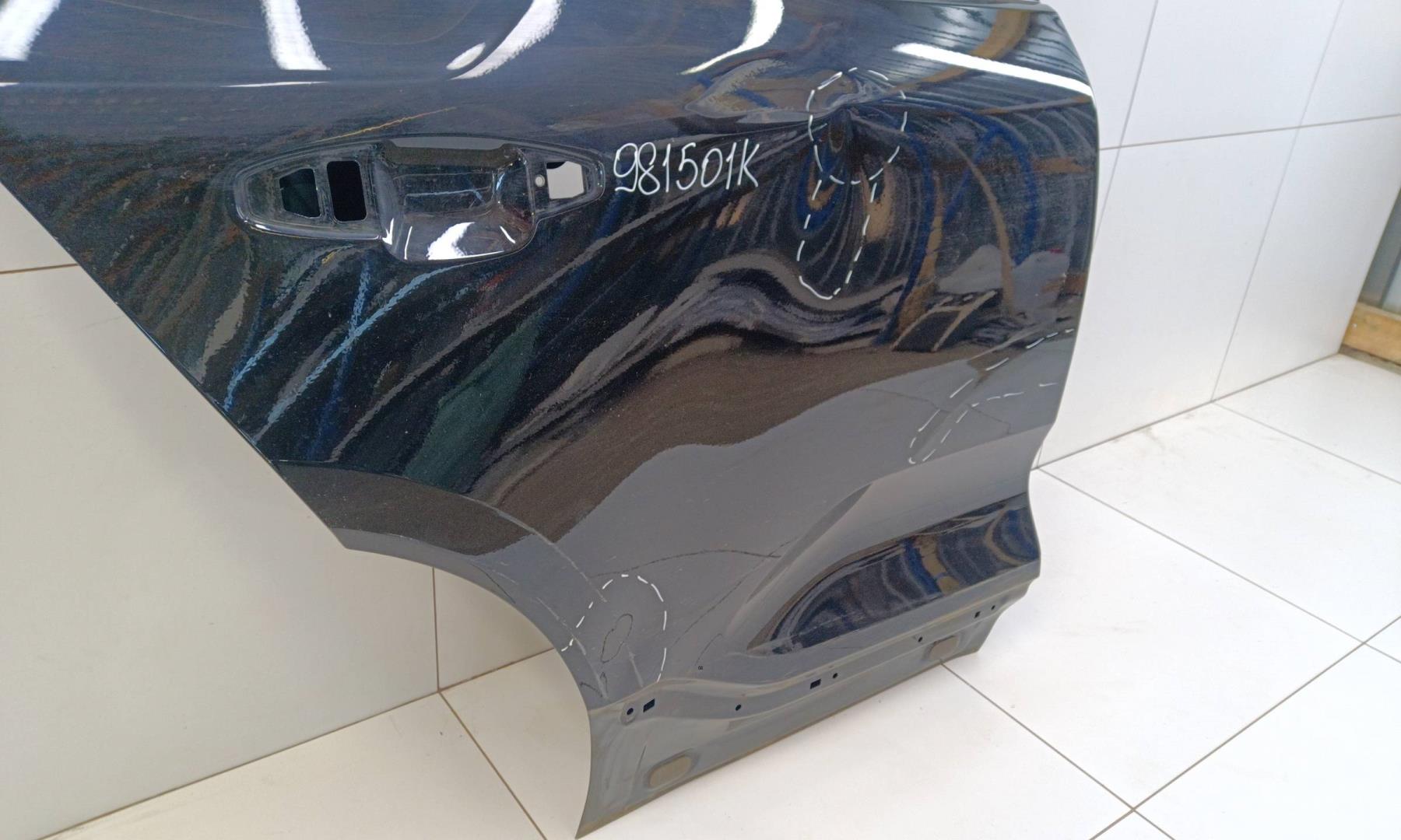 Дверь задняя правая