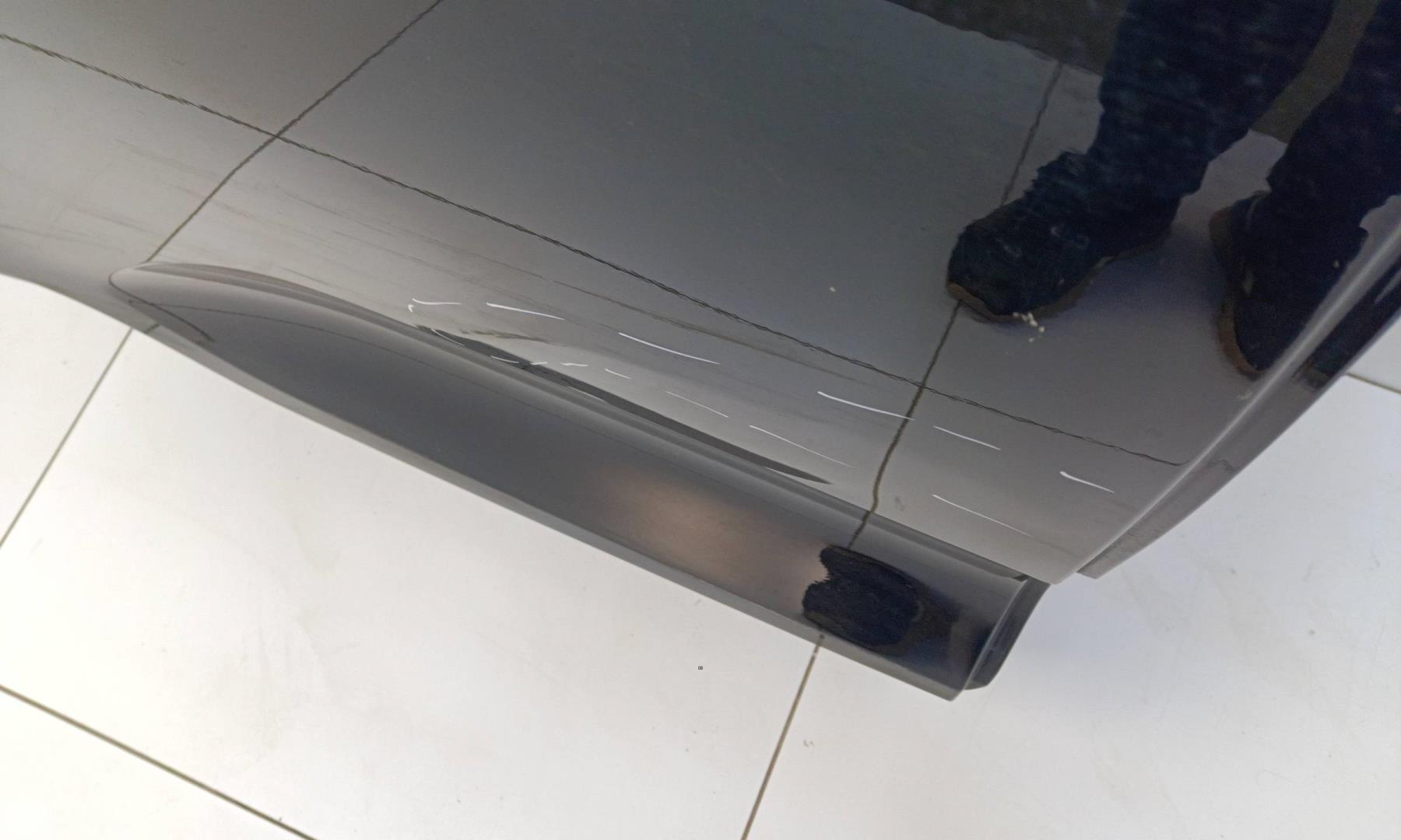 Дверь задняя правая