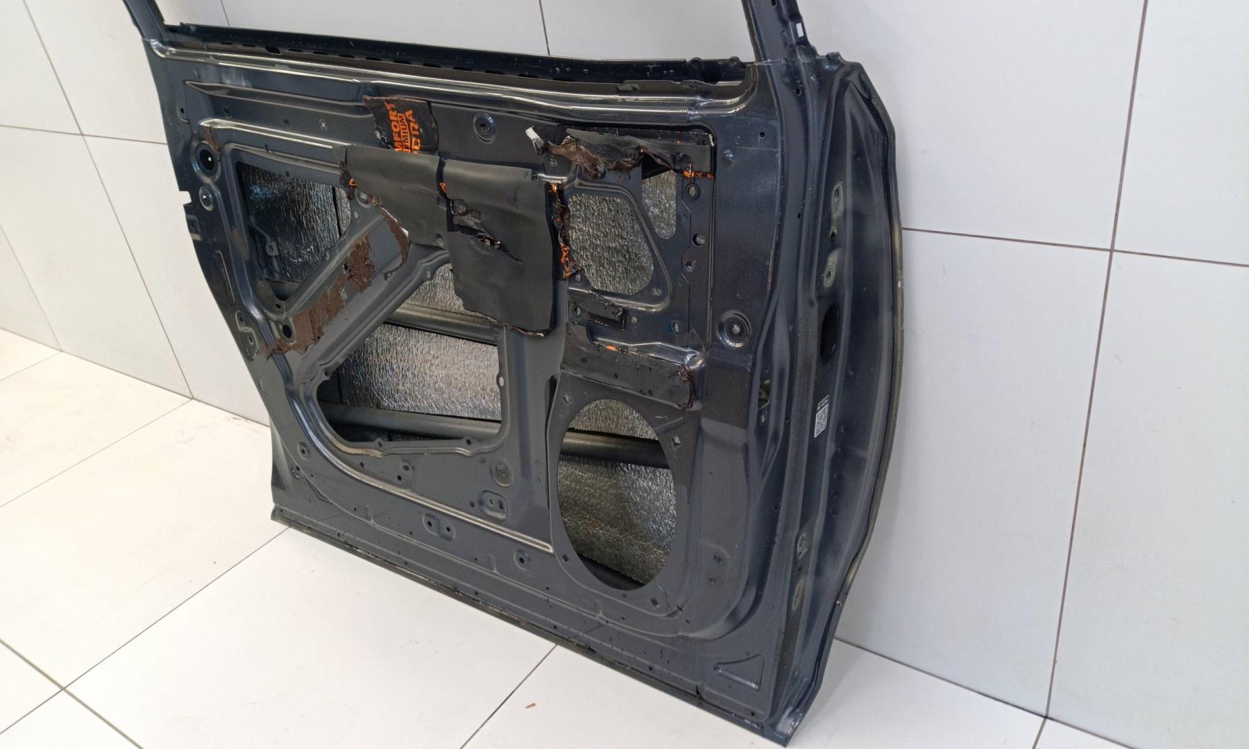 Дверь передняя левая