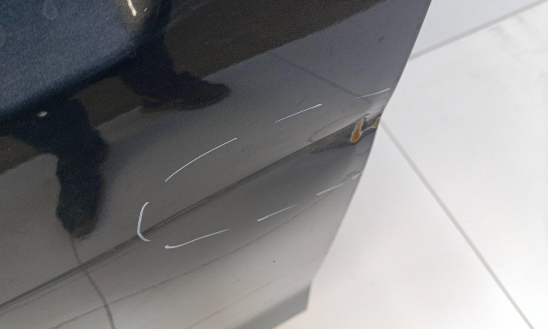 Дверь передняя левая