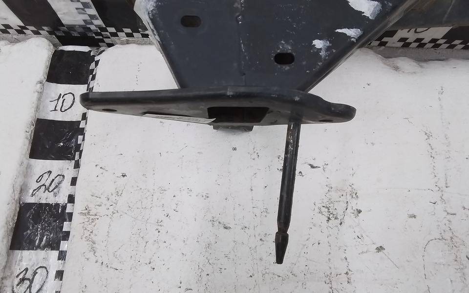 Усилитель заднего бампера