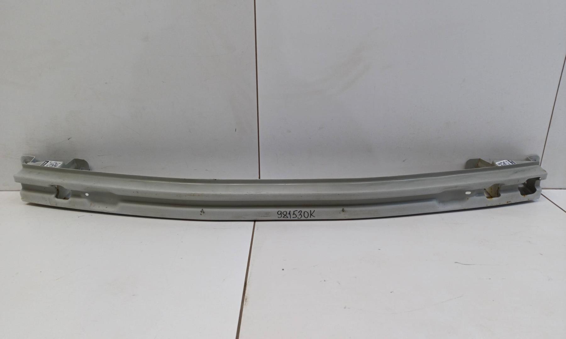 Усилитель заднего бампера