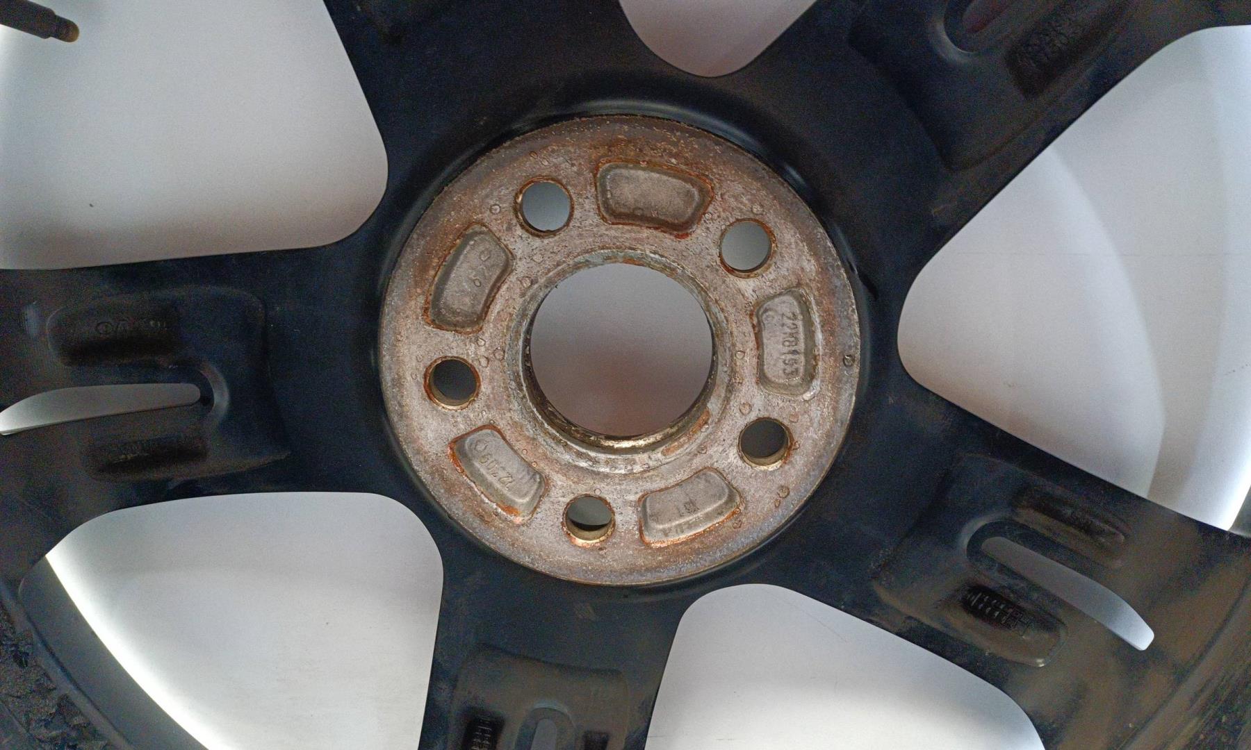 Диск колесный литой легкий сплав