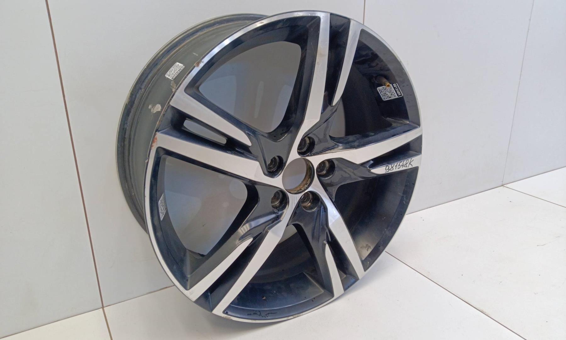 Диск колесный литой легкий сплав