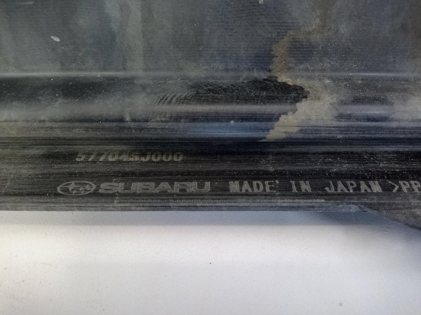 Бампер передний