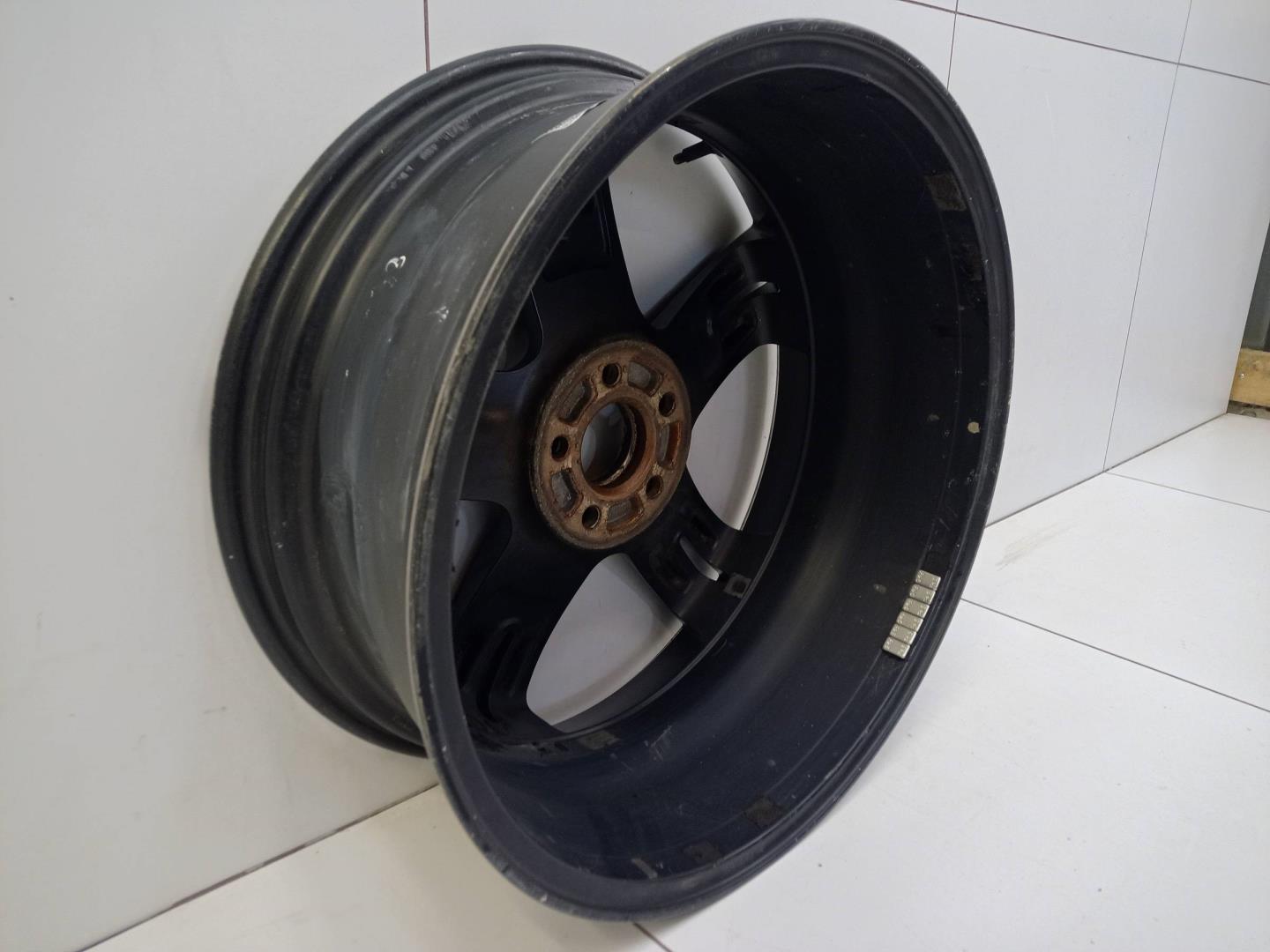 Диск колесный литой легкий сплав